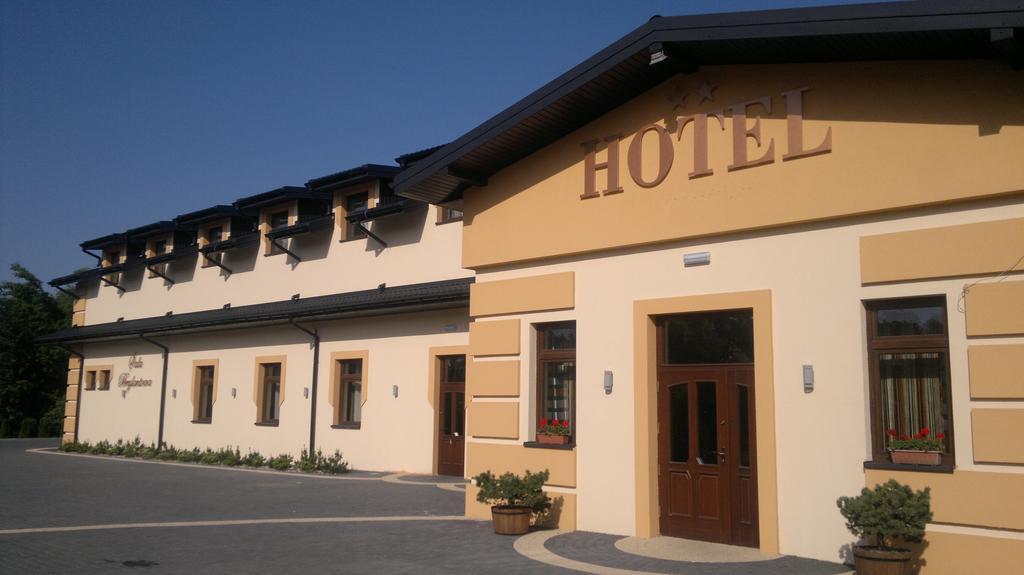 Hotel Diament - Zajazd U Przemka Zgierz Exteriér fotografie